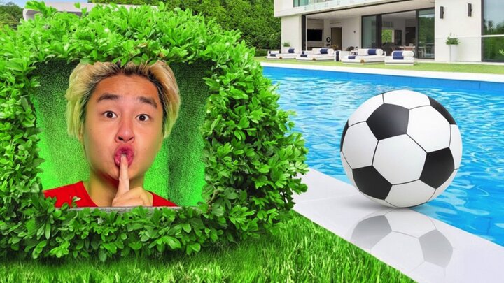 I Built a Secret Room to Meet Ronaldo!