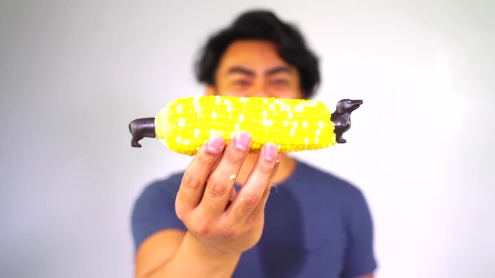 100 Black Bath Bombs / Trying Weird Kitchen Gadgets