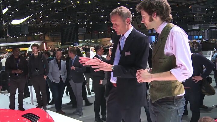 Ferrari 488 Pista Challenge / Bugatti Chiron and Porsche 911 GT3 RS Motor Show