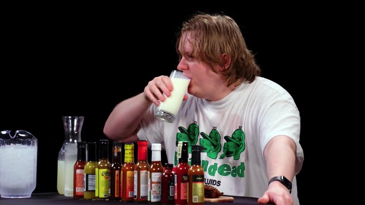 Lewis Capaldi Grasps for a Lifeline While Eating Spicy Wings