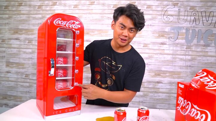 Which Bottled Water Is Best? / Crazy Coke Products