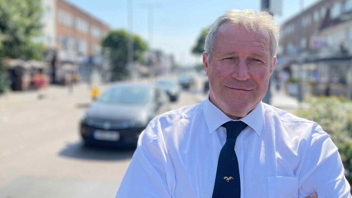 Armed Robbery, Taken Down By Text, Breaking Bank