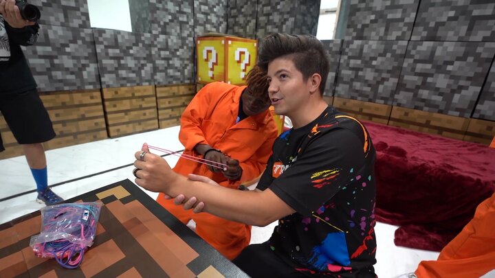 So I Got Trapped in a REAL Minecraft Prison... / So I Trapped the World's Strongest Man in an Unbreakable Box...