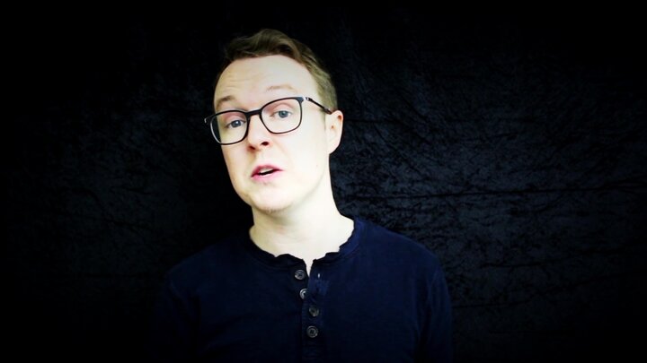 The Escaped Convict and Police Officer