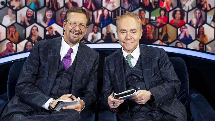 Penn & Teller Go For The Juggler