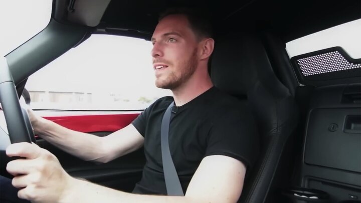 Porsche 959 Test Drive / Toyota GT86 vs. Mazda MX-5 Deadly Rivals