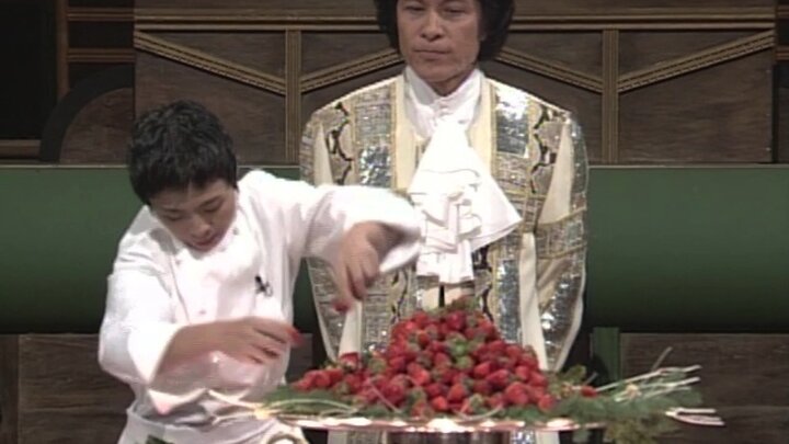 Strawberry Dessert Holiday Battle