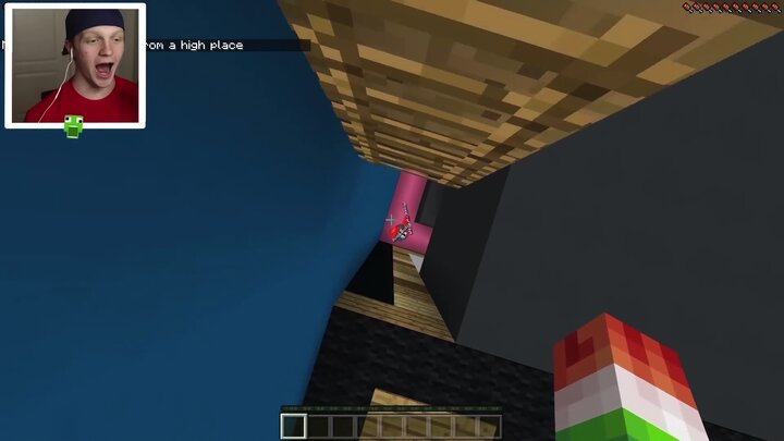 World's Biggest Minecraft Pocket-Edition Map!