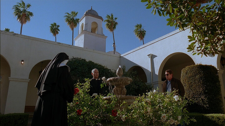 Arthur Hailey's Detective: Part 1