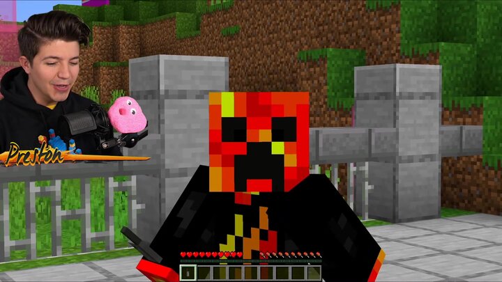 Most Secure Minecraft House Battle! / 7 Ways to Steal My Wife's Diamonds in Minecraft!