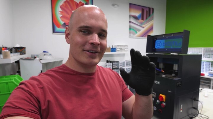 Ultimate iPhone Screen Scratch Tests