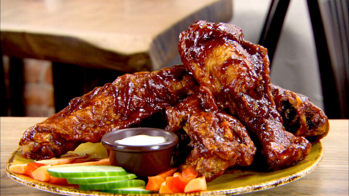 Calabash, Chuck's Burger Bar, Sky Blue Sky