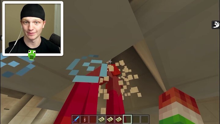 Minecraft Houses Underwater and in the Sky