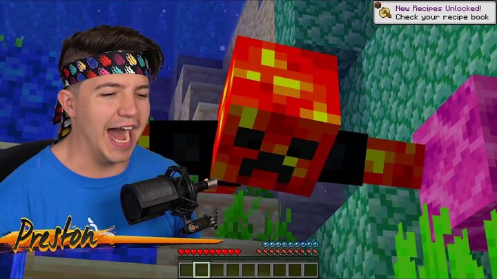 Breaking into My Little Sister's Impossible House! / 7 Ways to Prank Your Little Sister in Minecraft!