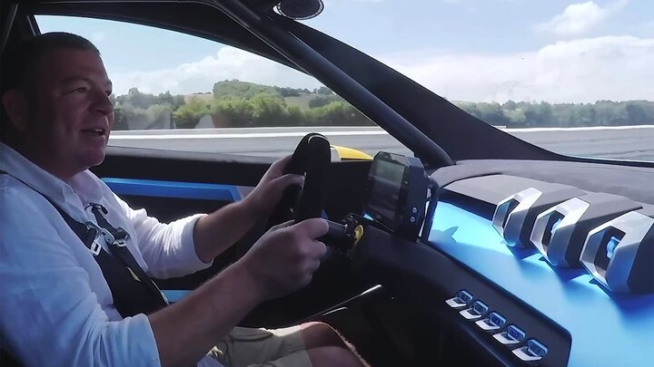 McLaren 600LT Tested / McLaren 720S