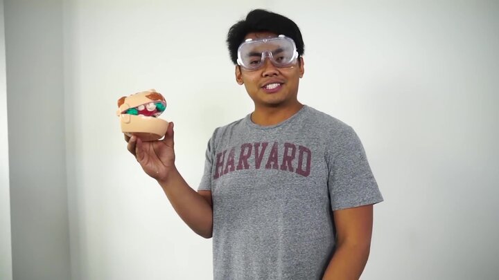 Play-Doh Dentist / Takis Bath Challenge