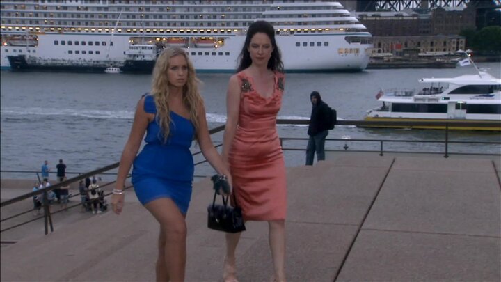 In the Middle, Somewhat Elevated