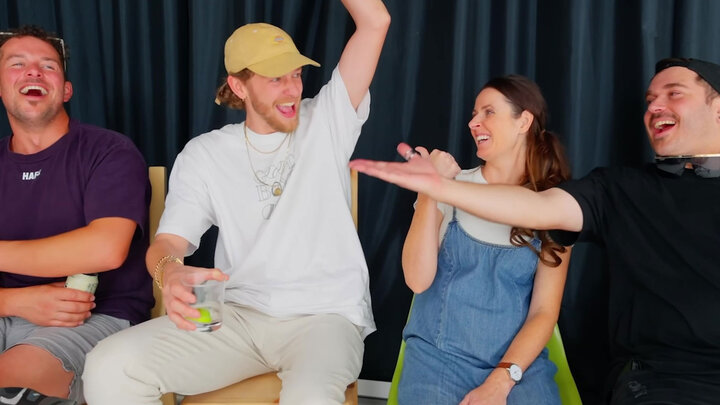 Pictionary: Sath x Peyton vs. Kat x Pat