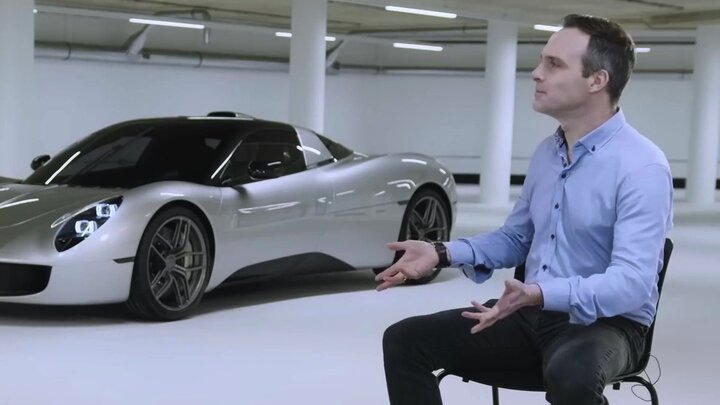 Unwrap the GMA T.33 / Porsche Cayman GT4 RS