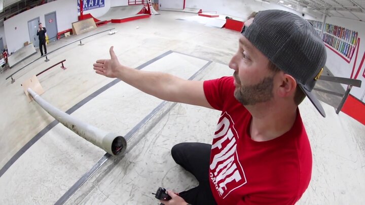 Tiny RC Car Drive Test / RC Tank at a Skatepark