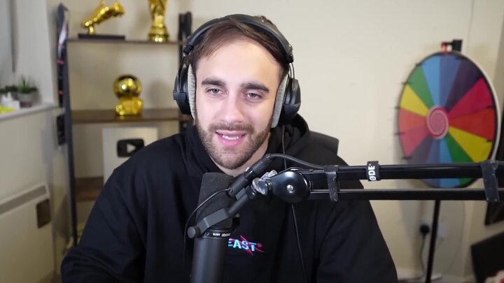 World Cup Footballs Choose My Team / I Got Ronaldo in Every FIFA